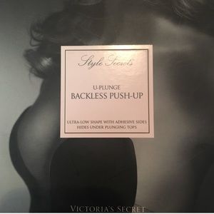 🆕 Victoria Secret U-Plunge Backless Push-up
